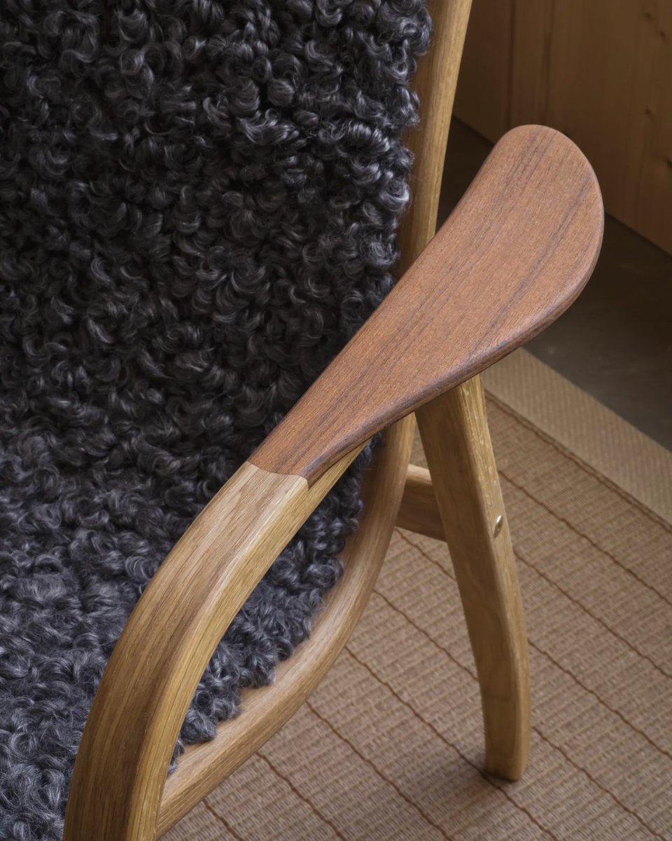 UtilityDesign's tweet photo. The greatest love story of all time...
a lounge chair and its matching ottoman.
Until 31st December, we're gifting a free Lamino ottoman with every Lamino chair purchase.
Shop Now at Utility Design UK - https://t.co/71GxGYmjiK
#lamino #swedese #loungechair #interiorinspo https://t.co/YtVknADwBp