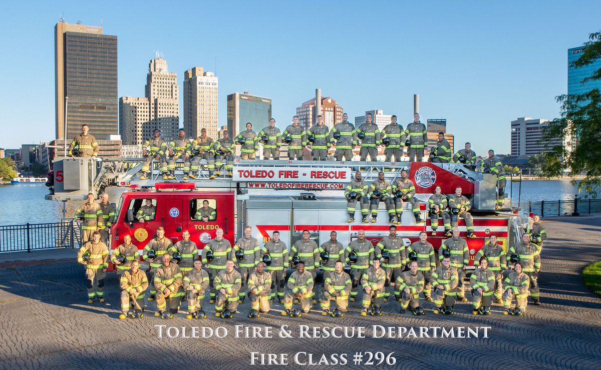 ToledoFire's tweet photo. Congrats to our 50 recruits from Toledo Fire Class 296 who will graduate this evening after completing a 6 1/2 month  training academy. 

Tonight’s ceremony will begin at 6:00 pm and will be streamed “live” on the Toledo Fire &amp; Rescue Facebook page #toledofire #toledofirefighters https://t.co/n2cIYcHLRo