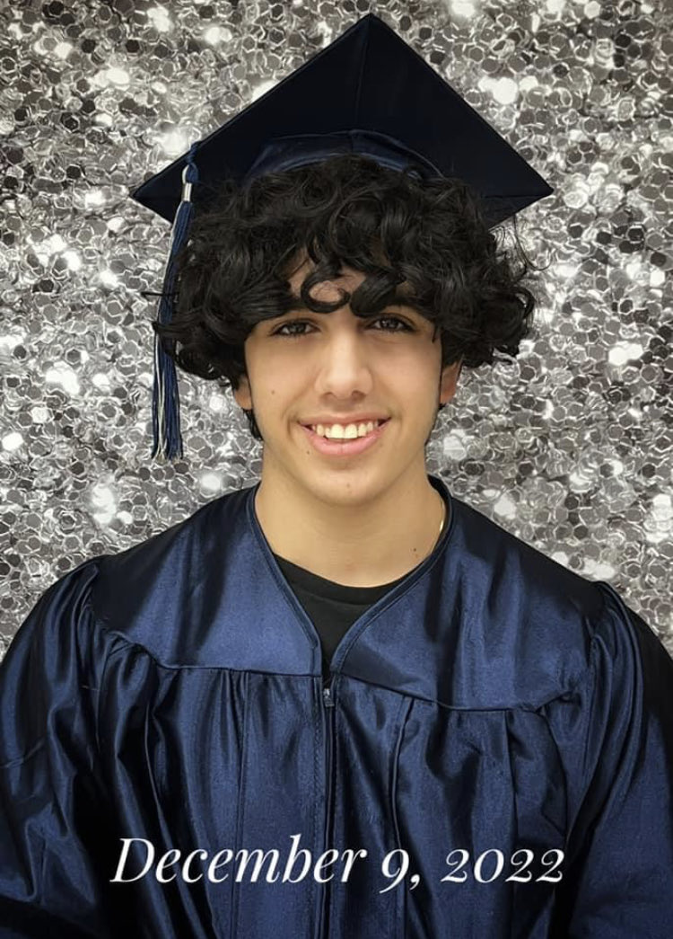 FCHS_Principal's tweet image. More graduates just before the break…great job!