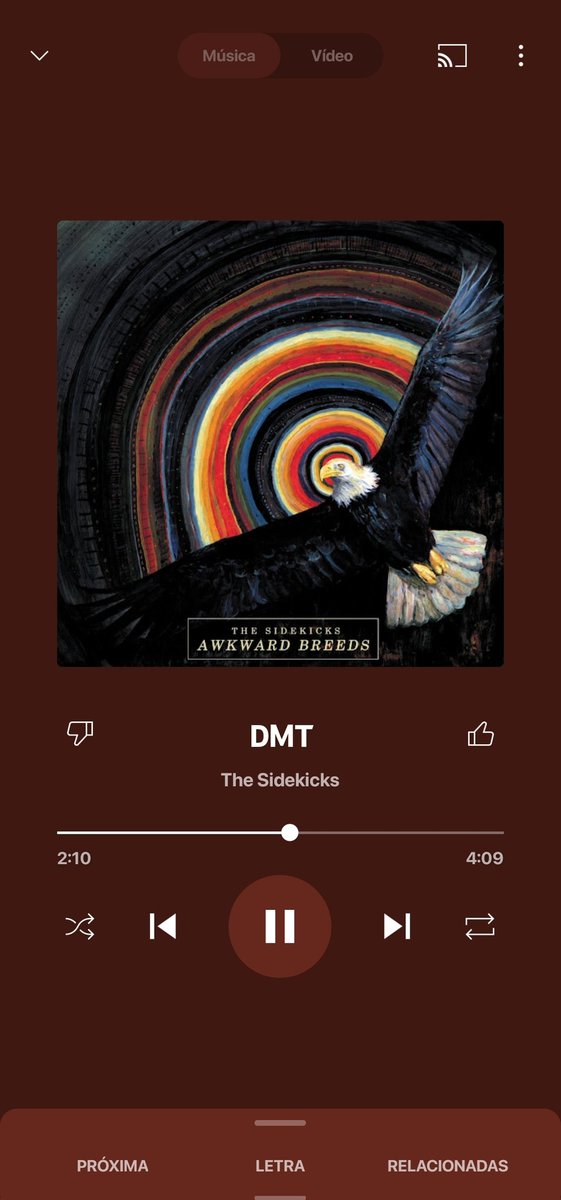 " Ó o CD da águia aí ó..." apesar de quase não escutar mais músicas nesse estilo, esse album marcou um momento muito daora em 2012.