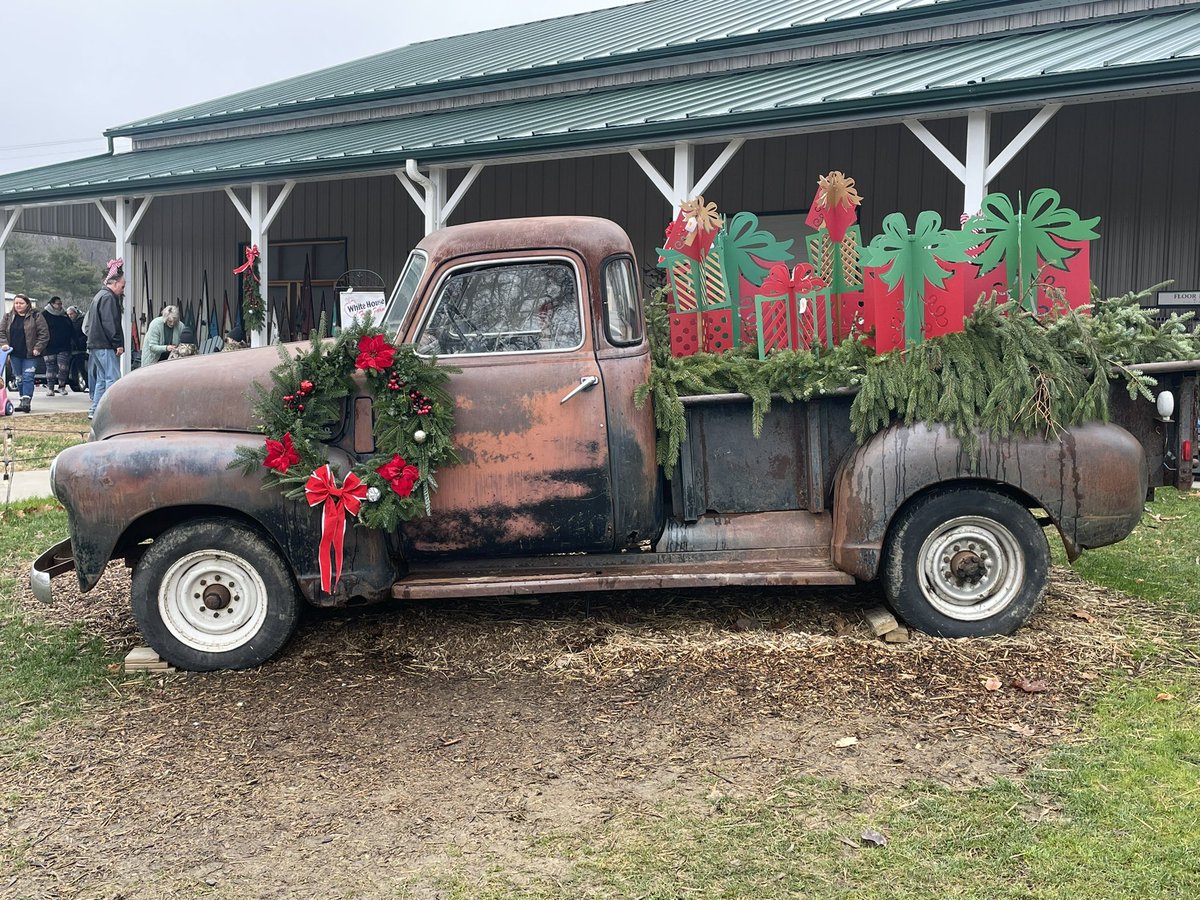 It’s our final weekend of the Winter Gift Barn . . . today, Saturday &amp; Sunday. Find great gifts and seasonal decor for everyone on your list. See you on the farm. #WHFFgifts #ChristmasGifts