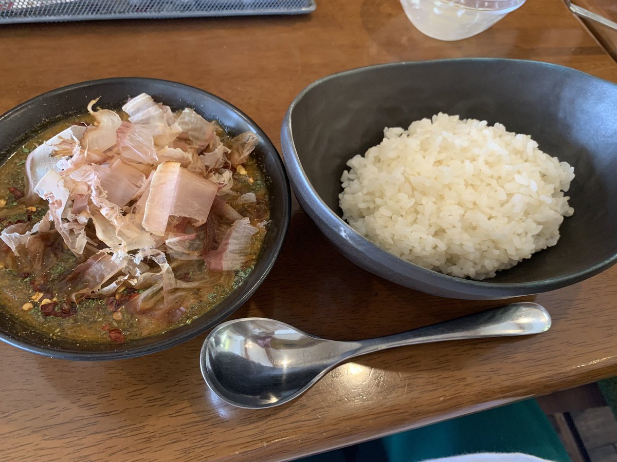 美味しいご飯を美味しいって思えるの本当に幸せだし作ってくれてる人にまじ感謝