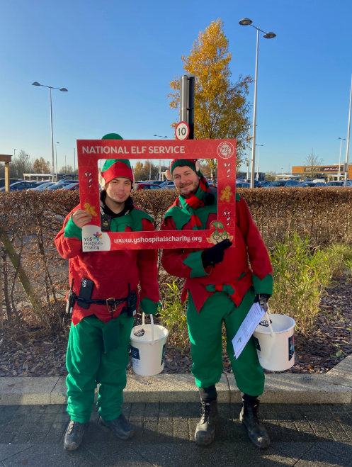 VangardeYork's tweet photo. National Elf Day!
Thanks to all of those who helped make National Elf Day! Also, a huge thank you to everyone who came down to support the day.
We raised £251 for @YSTeachingNHS
@theyorkmix
#nationalelfday #yorkmix #Vangarde #shoplocal #vangardeyorkshopping https://t.co/qRlIr4L0vk