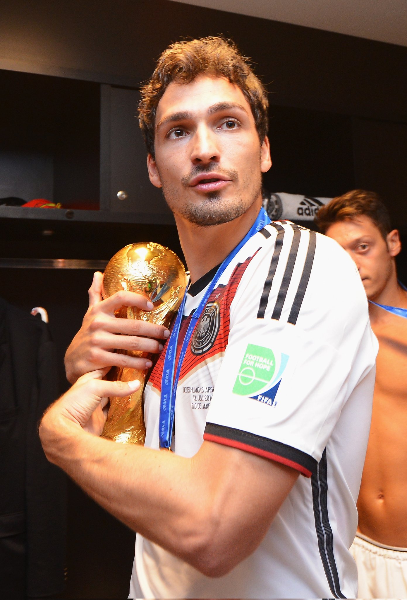 Happy Birthday Mats Hummels 