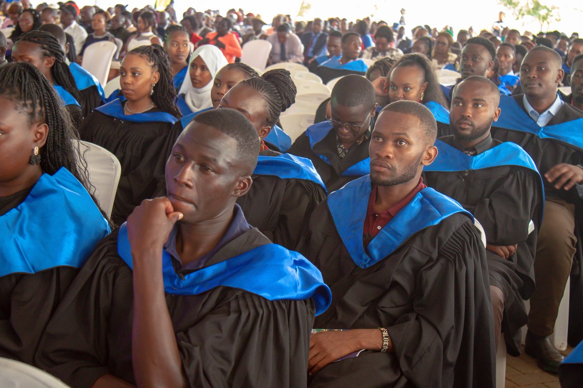 TheRCTI_RCMRD's tweet image. CONGRATULATIONS CLASS OF 2022!!
Take pride in how far you’ve come. Have faith in how far you can go. But don’t forget to enjoy the journey. 
#graduation 
#
#graduation2022 #RCTIgraduation2022
#1stRCTIgraduation
@Thamwerii
@surveyor456 
@WaruhiuFranklin @TheMapAddict