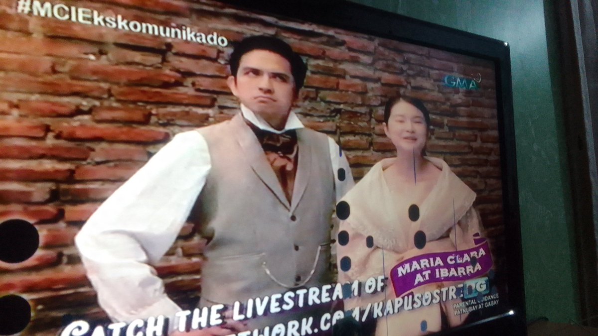 Cherry_Charie's tweet photo. KlayBarra na talaga! Cute cute ng dalawang to! Senyor asawa mo po? Opo

Attendance check nga pala! 
Nood tayo sa TV! 

#MCIEkskomunikado 
#klaybarra https://t.co/XVX7K5RFfi