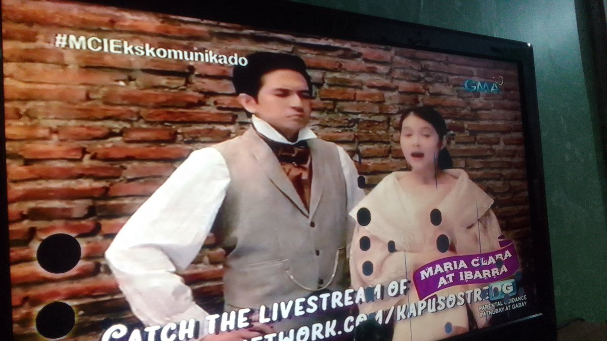 Cherry_Charie's tweet photo. KlayBarra na talaga! Cute cute ng dalawang to! Senyor asawa mo po? Opo

Attendance check nga pala! 
Nood tayo sa TV! 

#MCIEkskomunikado 
#klaybarra https://t.co/XVX7K5RFfi