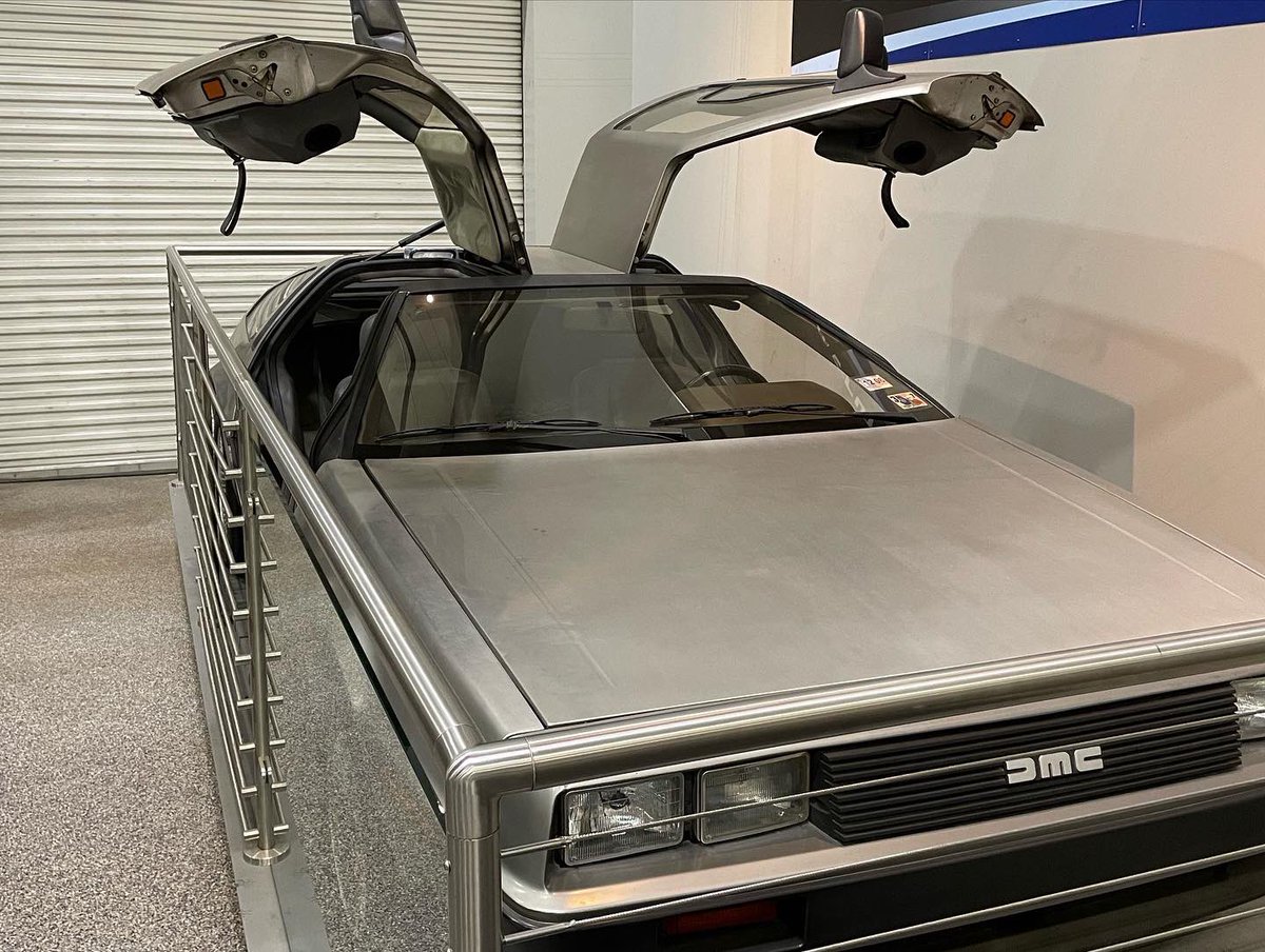 VinceSudela's tweet photo. Was meeting with a distributor and ran into this! A fully restored DMC DeLorean! #backtothefuture #profax #lifeontheroad #welding #weldinglife #tsdistributors #triplessteel #delorean #timemachine https://t.co/z1MaQzSERO
