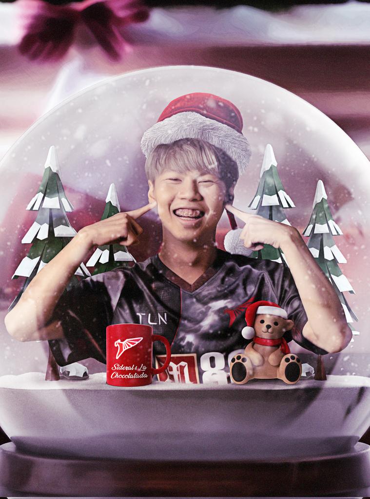 TALON_ESPORTS's tweet image. Our boy Q @MekchaiWorawit starting out the weekend great. He definitely enjoyed SiDeRaL's La Chocolatada! ☃️