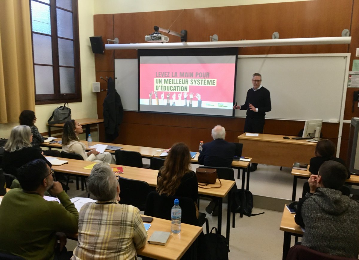EcoleEnsemble's tweet photo. #semainecatalane
Expérience un peu stressante ce matin: présenter notre Plan pour un #réseaucommun aux meilleurs spécialistes européens de la ségrégation scolaire.
Autant de questions que d’enthousiasme. Test réussi ! 😅😉
#ecassfinalconference #polqc #éduqc https://t.co/KUUvbitBS2