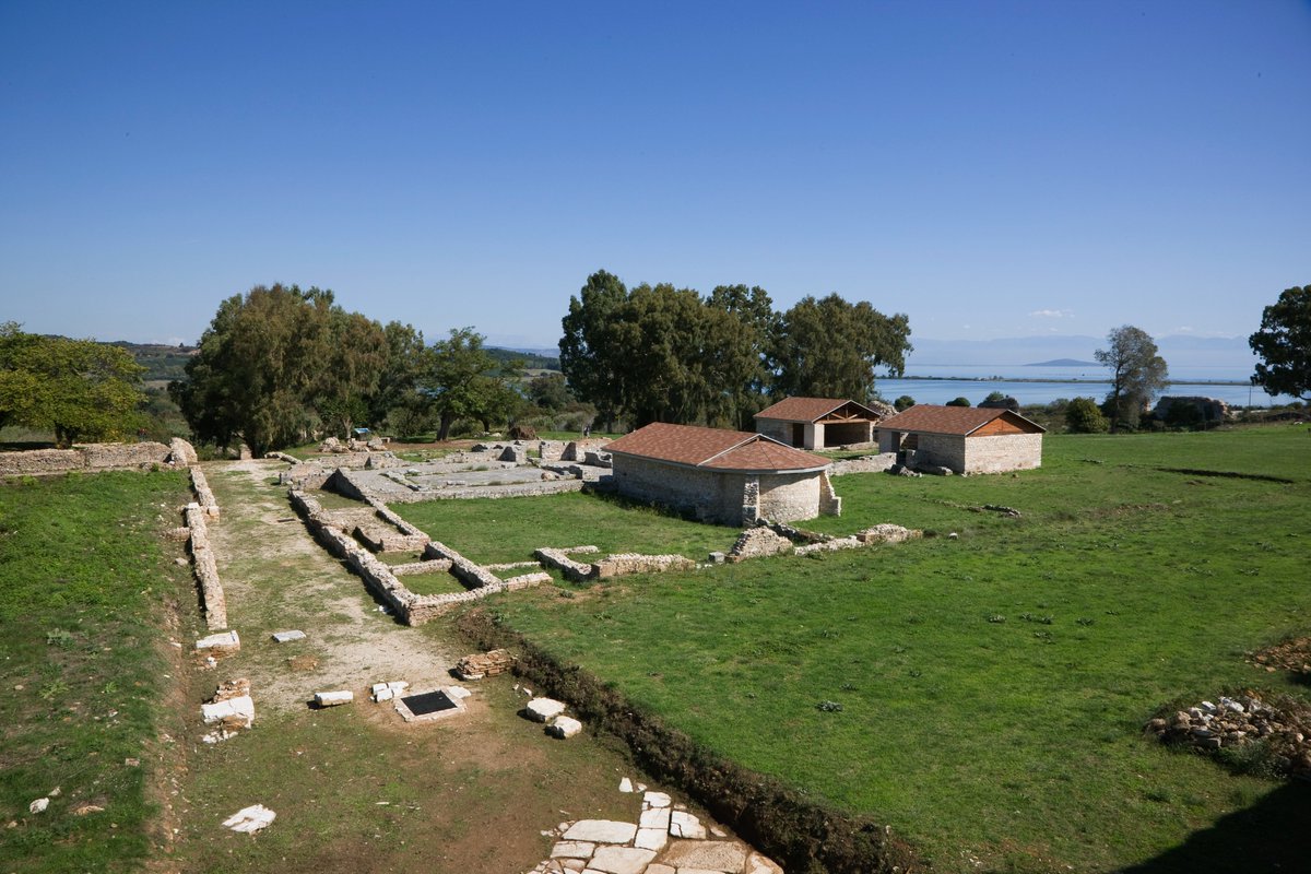 cultureGR's tweet photo. 📌Η ολιστική ανάδειξη της Νικόπολης, προτεραιότητα για το #ΥΠΠΟΑ.
Πραγματοποιήθηκε σύσκεψη της Υπουργού Λίνας Μενδώνη, με τον @RegionofEpirus Αλέξανδρο Καχριμάνη και τον Δημάρχο Πρέβεζας Νίκο Γεωργάκο.
🔗https://t.co/xDLV22HUj3
#MinCultureGr #Νικόπολη https://t.co/Wk6szSp9bA