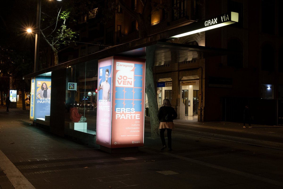 detalier's tweet image. La campaña que diseñamos para presentar la
marca @zgzjoven, en la calle.
Porfolio: detalier.com/portfolio/zara…
.
Tipo: Fusiona @bwtype .
.
#zaragoza #campaña #diseño #joven #carteles #design
#graphicdesign #detalier