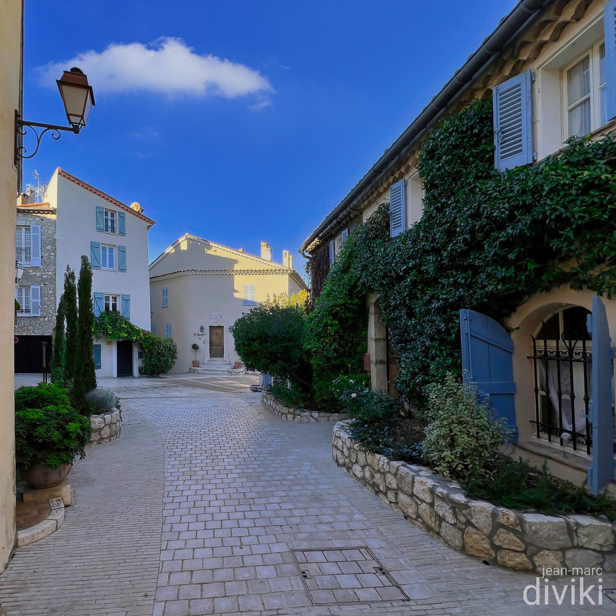Le charme du Village de Mougins !

#mouginsvillage #mougins #CotedAzurFrance