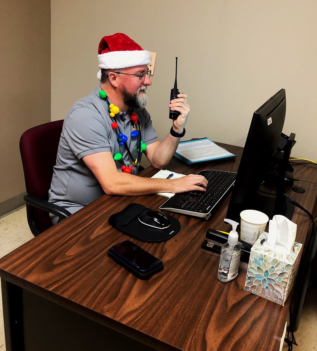 RCS_Bus's tweet photo. Santas Elves are hard at work in dispatch this morning. https://t.co/y3mKy4b37u
