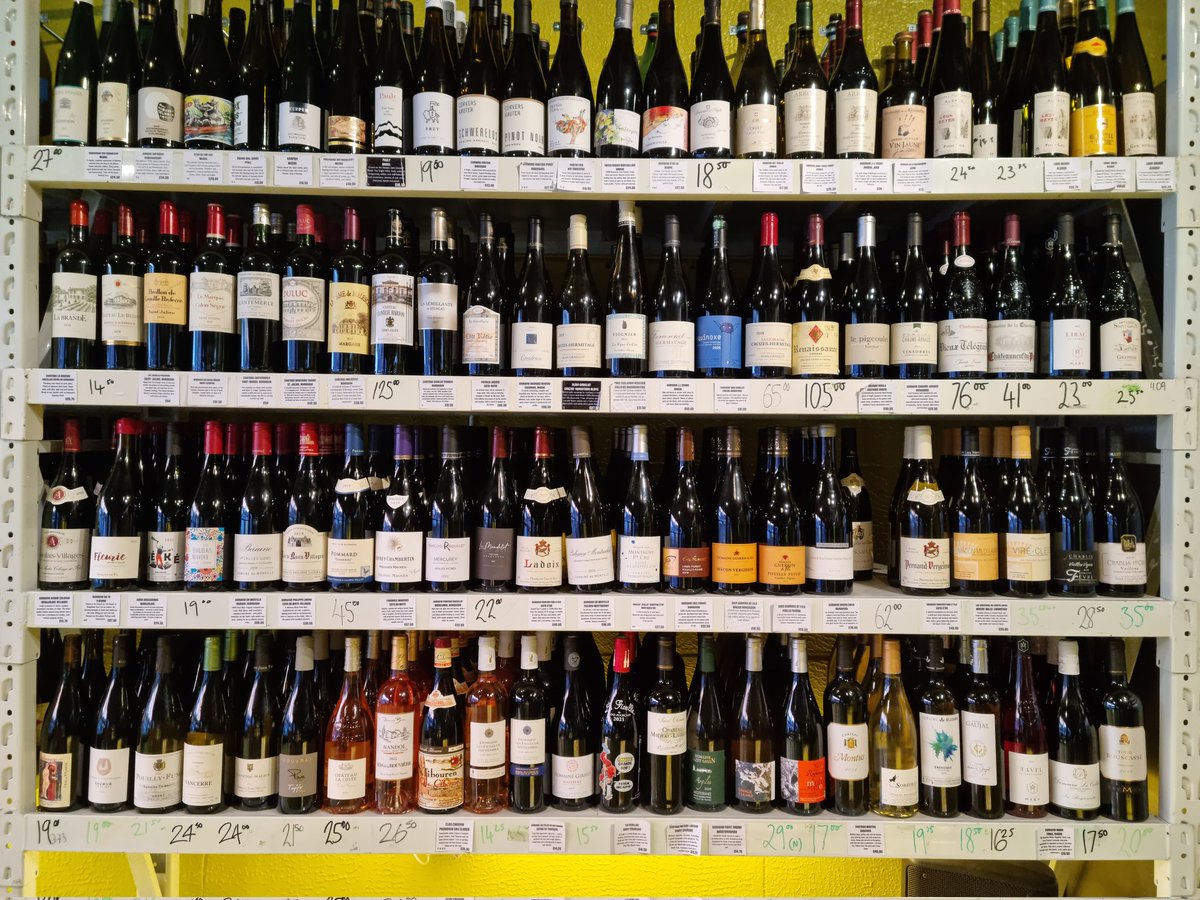 Absolutely stellar line-up in @ad_hocnq. PM, PC, Mersault, Coindreu, all my favourites. Find your own in the mix there, like a boozey Where's Wally.