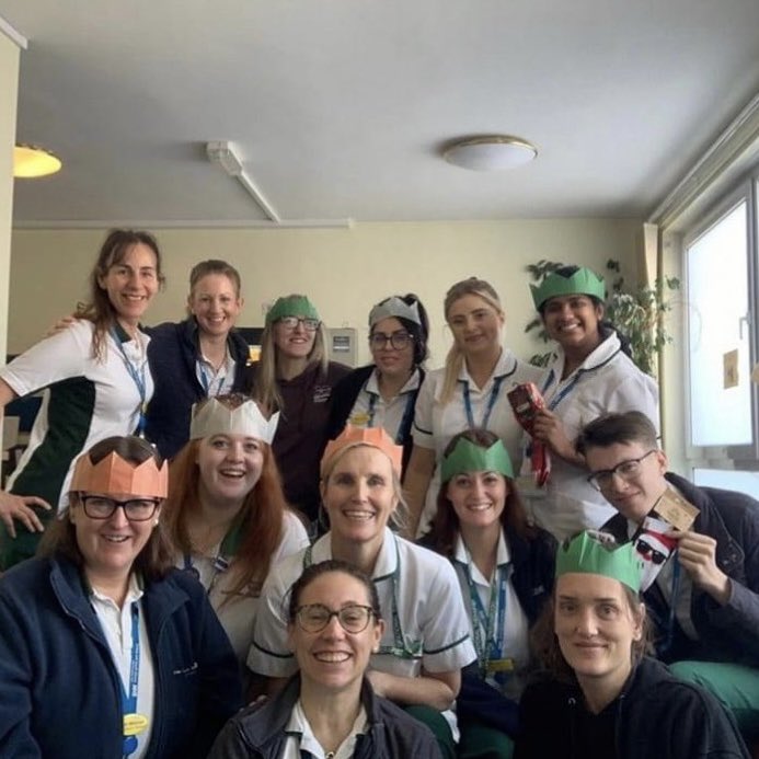 naomijclapp's tweet photo. Lovely last day yesterday with my wonderful placement team. So grateful for everything they have taught me and all the support they have given. Achieved a grade I am super proud of and it’s my birthday today, so a double celebration tonight! 🙌🏼🥳💕
#placement #OTstudent #plymuni https://t.co/pBaRMwcw5C
