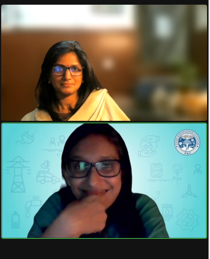 gilienv's tweet photo. Tremendous interaction w/ @priya_nagaraj1 @ClusterPune talking about #women, #work, #vision, (lack of!) visibility, and how we often operate 2000ft above ground, rather than staying Grounded; but it's All in the Game!

Here's to all @wisrindia!
#ReInvent Yourself
#StopApologising https://t.co/ks3GRIASWQ