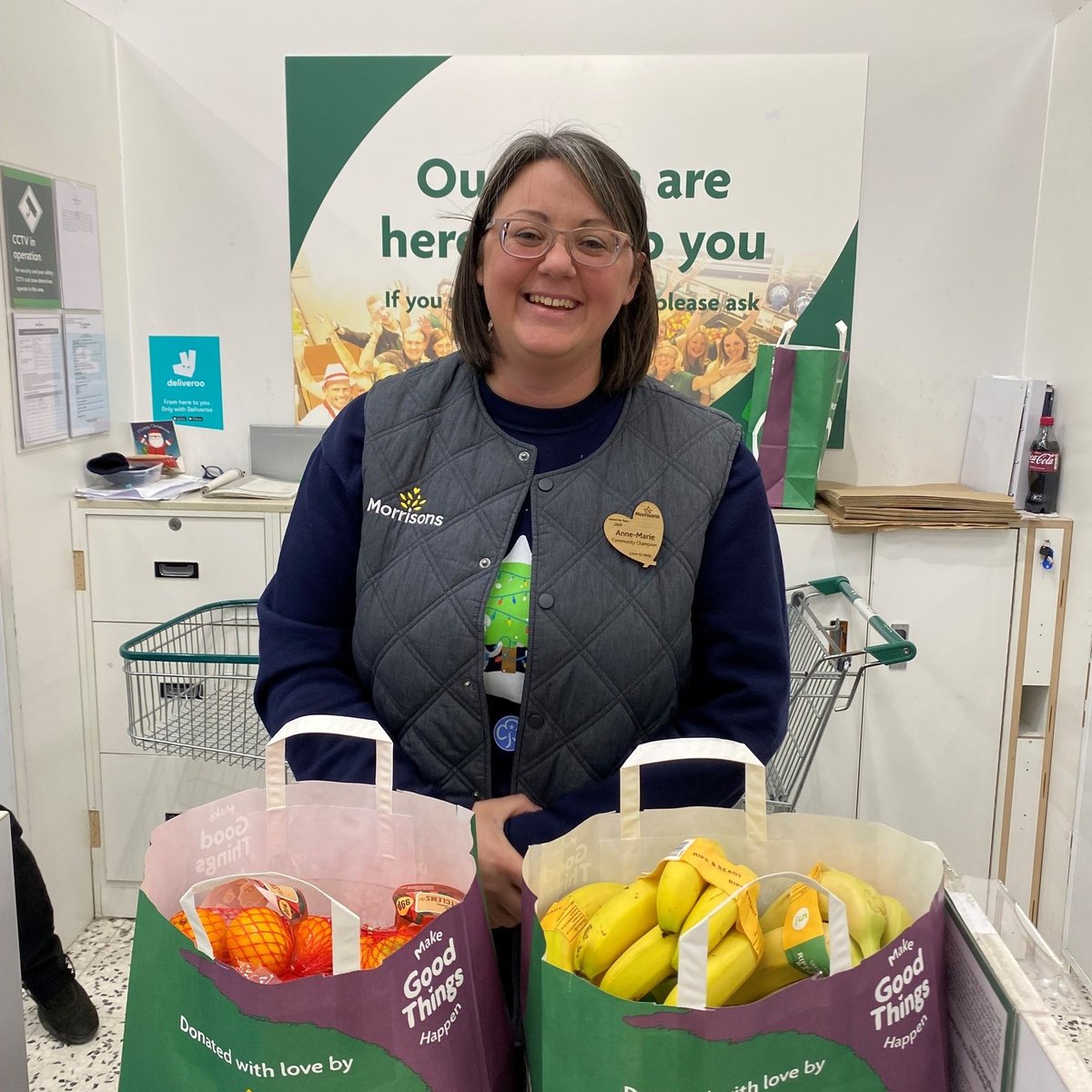 _TalkCommunity's tweet photo. We'd like to say a huge thank you to @SAproduce, @Morrisons, and @waitrose in Hereford for donating refreshments, fresh fruit, and drinks, ready for tomorrow's Here for Herefordshire Holidays taster day! All to support children and families attending the event☺️ https://t.co/ZuxIUAEOTc