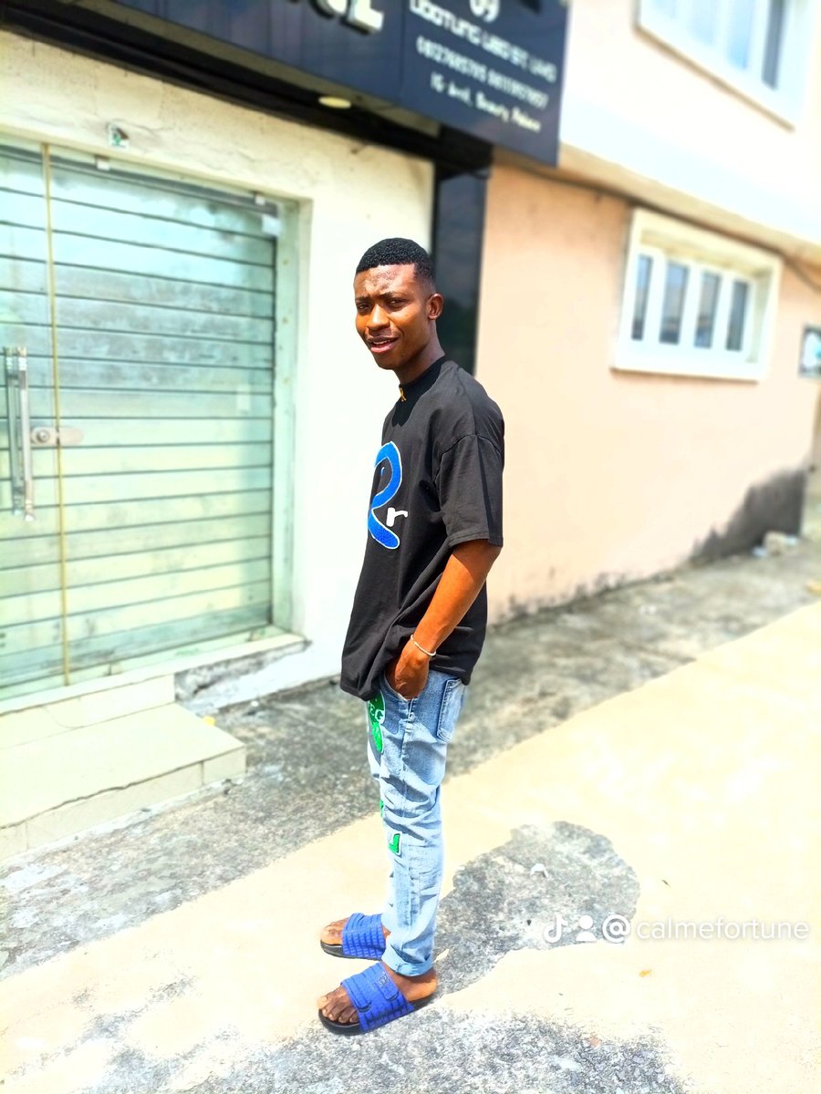 FortuneThursday's tweet image. Hello Twitter 😊