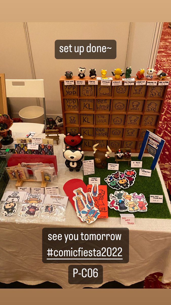 set up done, see you tomorrow! #comicfiesta2022 P-C06 with @JuliaWee91 @rgbdarrel <a href="/aarifin_amin/">Arifin Amin</a>