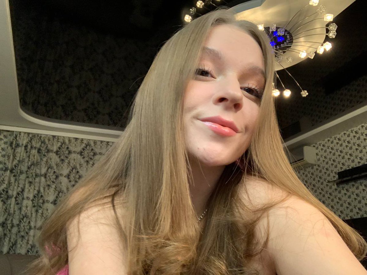 allysa_loves's tweet photo. hello kitties! How are you feeling?)) Is it New Year's already? Stay tuned for New Year's photos soon!😉☺️ #nsfw  #nsfwtw  #nsfwtwt  #nsfwtwtًً  #horny  #kiss  #followme  #babygirl  #selflove  #horny  #sexy https://t.co/WIPoWNjWWl