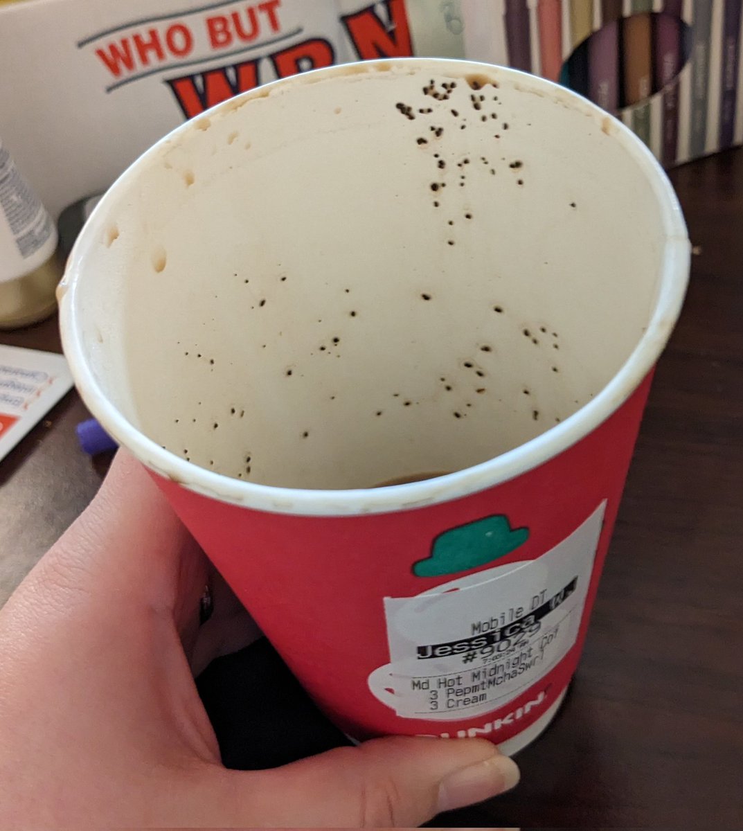 Nothing like a swig of grounds to start your morning off on the right foot 🤢🤮 #dunkin #coffee #grounds #thebestpartofwakingup