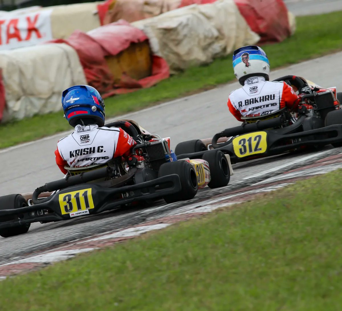 RayoRacing's tweet photo. A weekend to forget. Quite unlucky for our racers @bakhru_raaj and Krish Gupta at Rotax Asia Festival 2022 but that's a part of racing, we move ahead with the experience and strike harder in 2023 👊🏽
#RayoRacing #TeamRayoRacing #Motorsports #Rotaxasiafestival2022 #rotaxasia https://t.co/4VNWDM1m6s