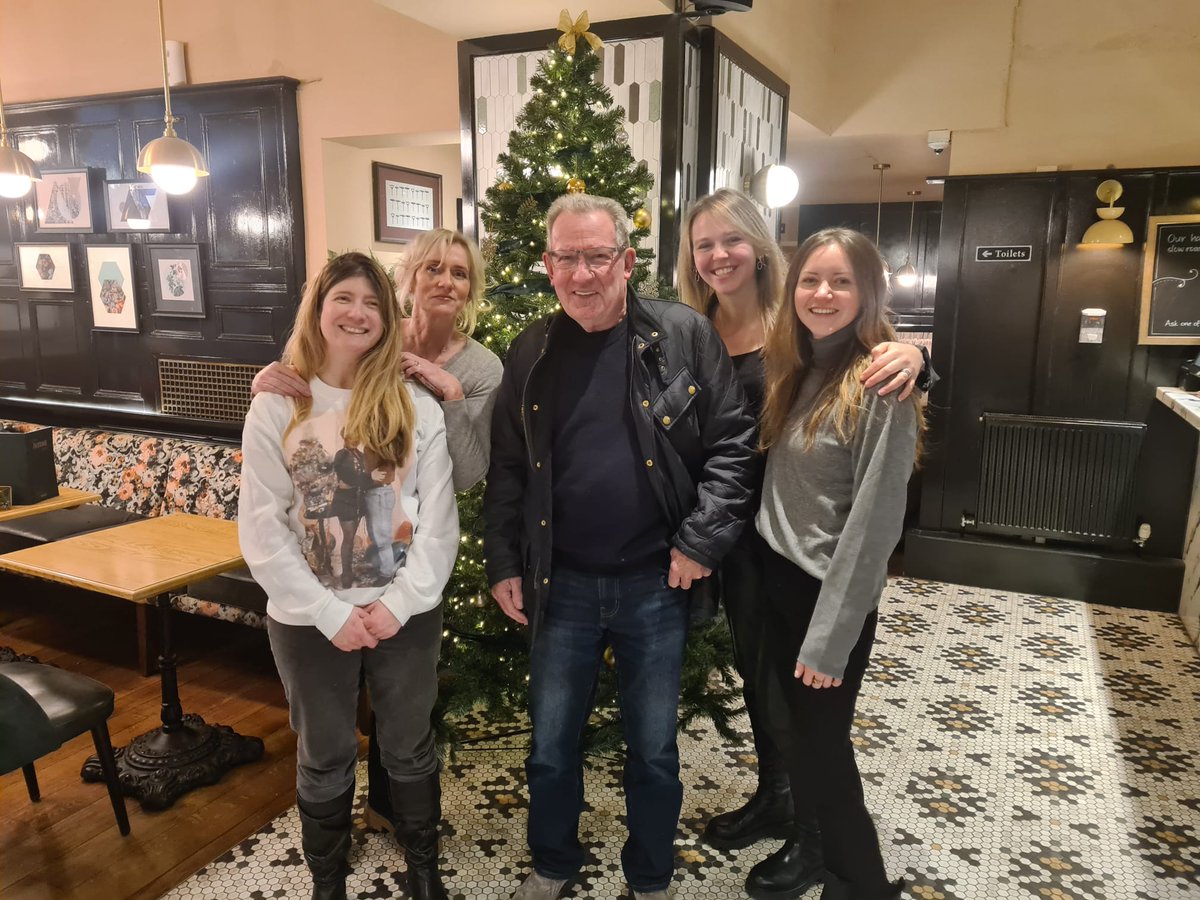 Yesterday, So-Mo went out to Chester for an amazing #Christmas lunch with almost everyone from the team! We want to already wish everyone a Merry Christmas and Happy New Year 🎅🎄✨