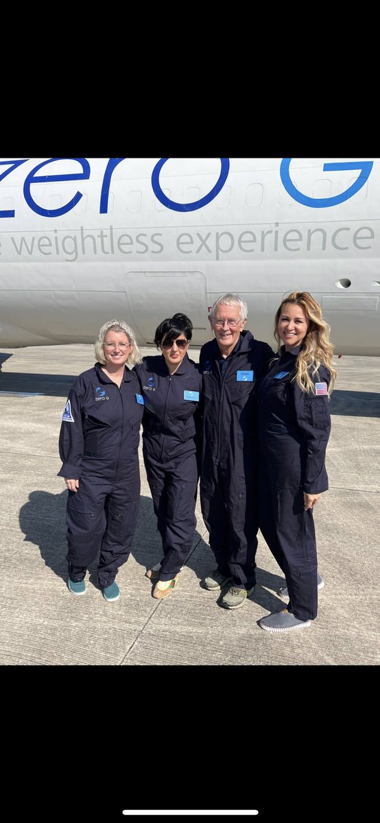 wanderlux_bex's tweet photo. Reminiscing of our @ZEROGResearch flight last week with Astronaut Wrangler @Xtina_Korp and Wrangled Astronaut @Cmd16Duke .. https://t.co/1RuqPjVFAG