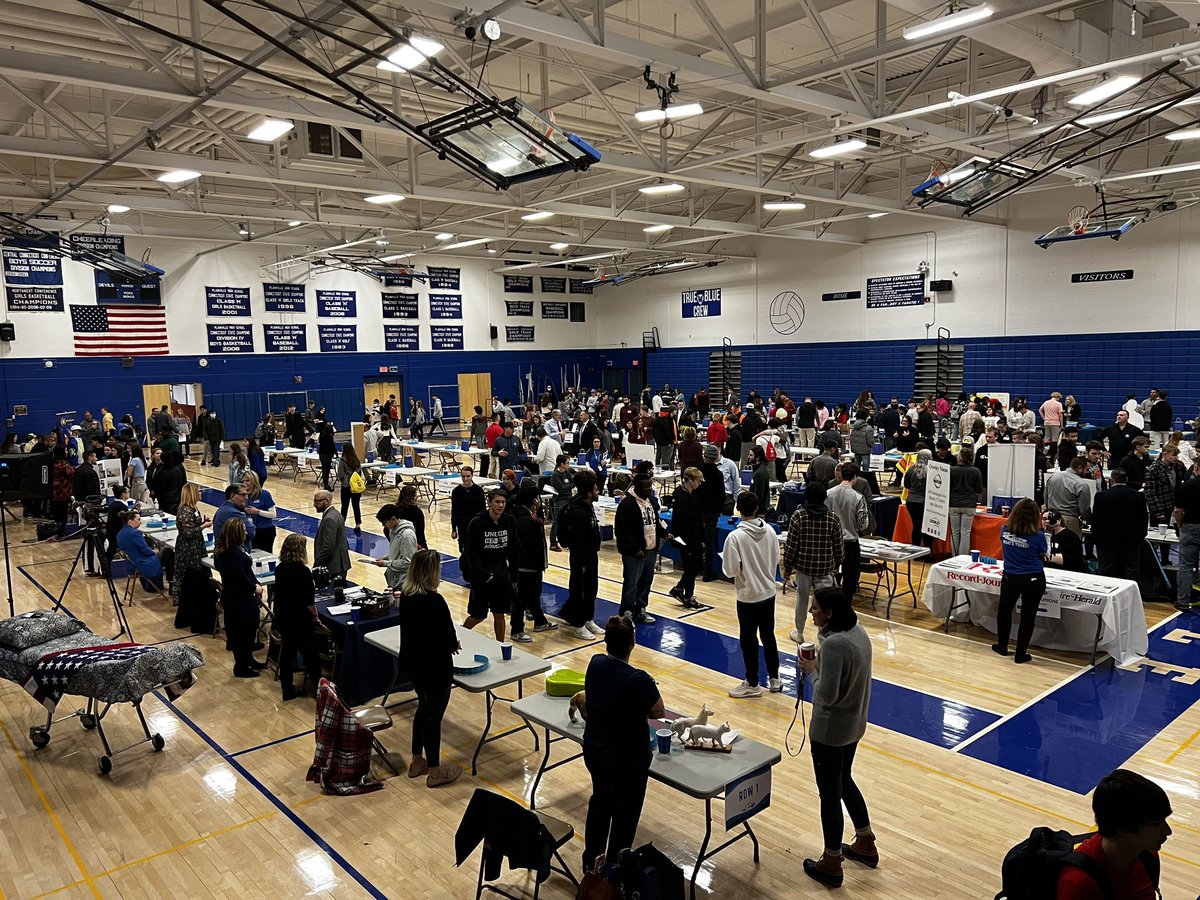MrCarlRJohnson's tweet photo. Absolutely amazing career gallery at PHS this morning, over 60 careers represented for our students to explore. Another 35 activities happening during the day. Our @PLVBlueDevils getting to answer #WhatsYourPathway 

#WeArePlainville  
#LearningAdventureDay #PHSFamily #oabdaabd https://t.co/3bn67DffFv