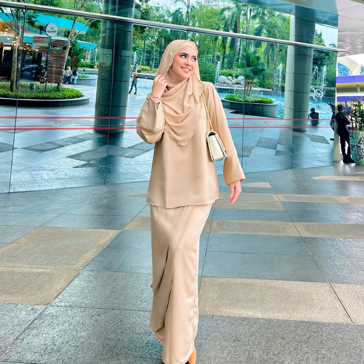 DahliaRizal's tweet photo. Suka gilo my kurung the other from @InhannaShop !! https://t.co/25jk85Wvrz