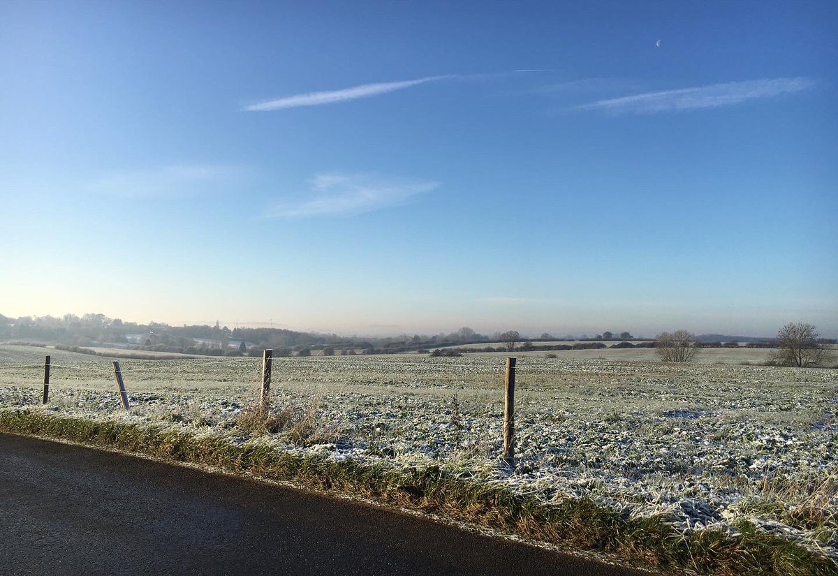 Dune9's tweet photo. Some seasonal views from Foxhill Rd @longbuckbynet https://t.co/pvZKxTPRHQ