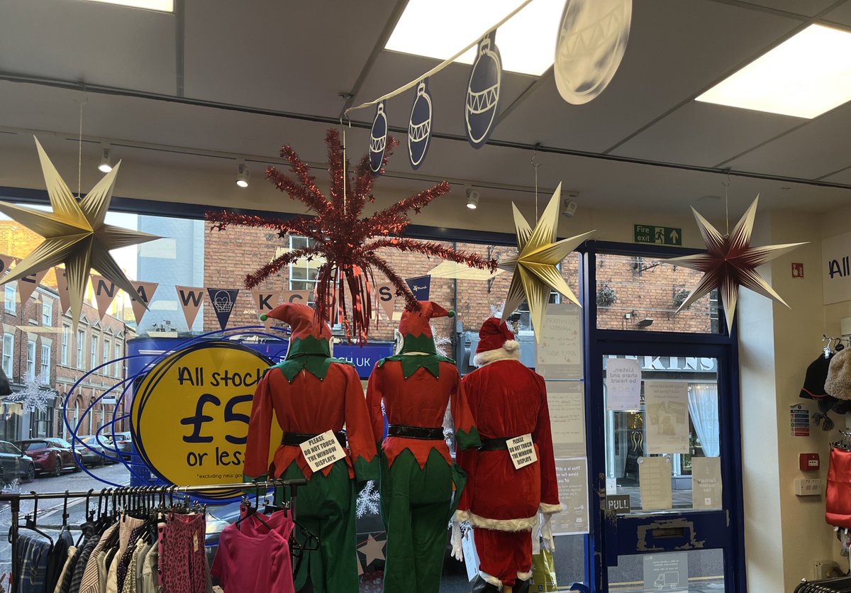 mindshopgranth2's tweet photo. Feeling extra festive in store today! Who else is getting ready for Christmas 🎅🏻❤️ 
#mindshop #mindgrantham #mymindshop #mindcharity #granthammind https://t.co/q868pLtw2W