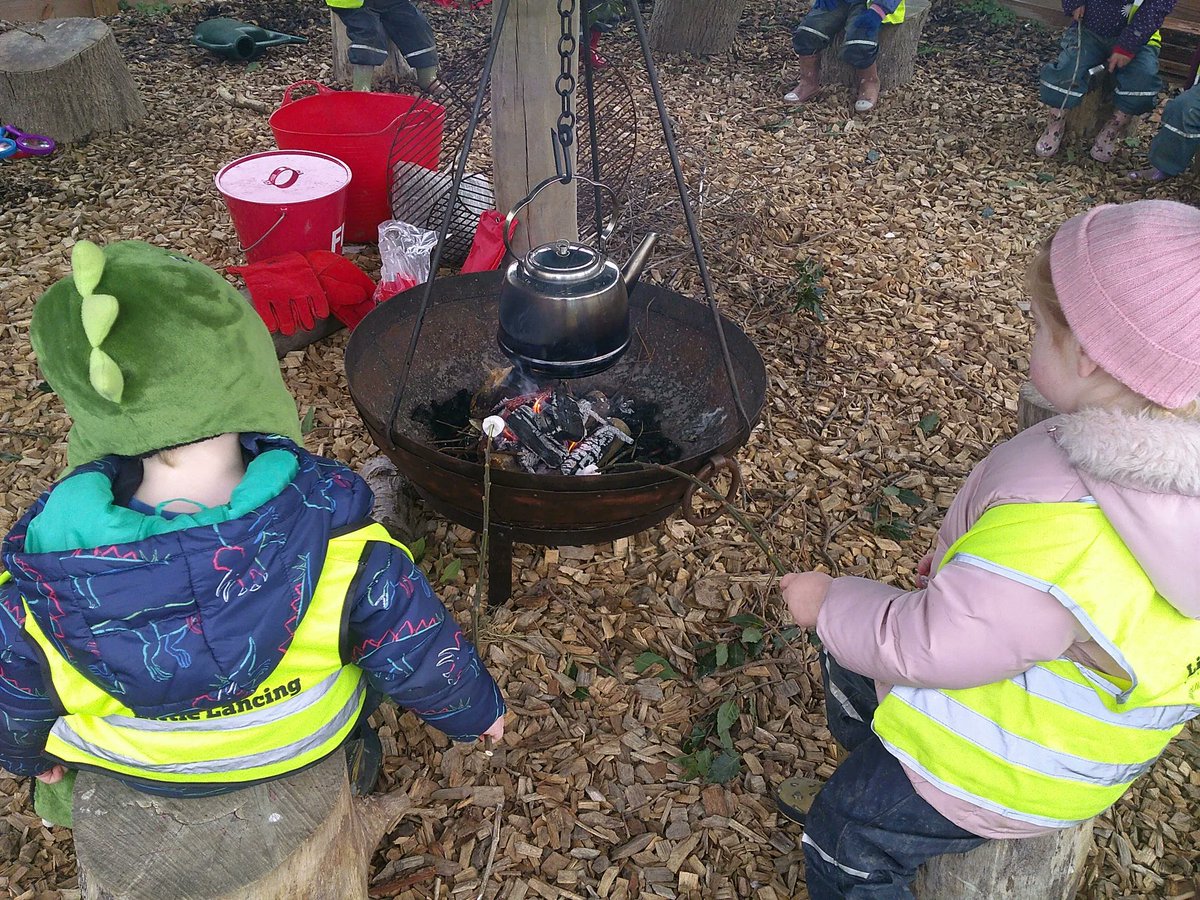 Little Lancing Day Nursery & Forest School tweet media