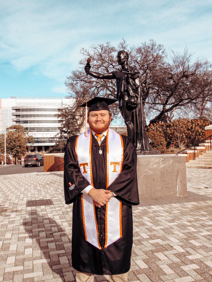 tinajohnson_'s tweet photo. Congratulations, Nathan! We are so proud of you! #UTGRAD22 https://t.co/IwhpzJFS32