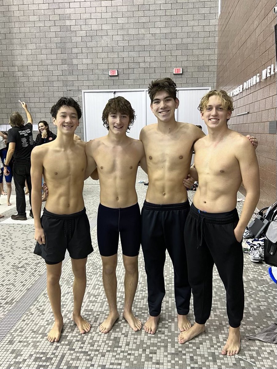 2023Fanatics's tweet photo. Today’s events!!
Boys Basketball - home
    •    theme: GALE PRIDE 💛💙
Girls Basketball - away
Wrestling - away
Swim - home
GO SUPPORT OUR GALES https://t.co/06RgmRRAMg