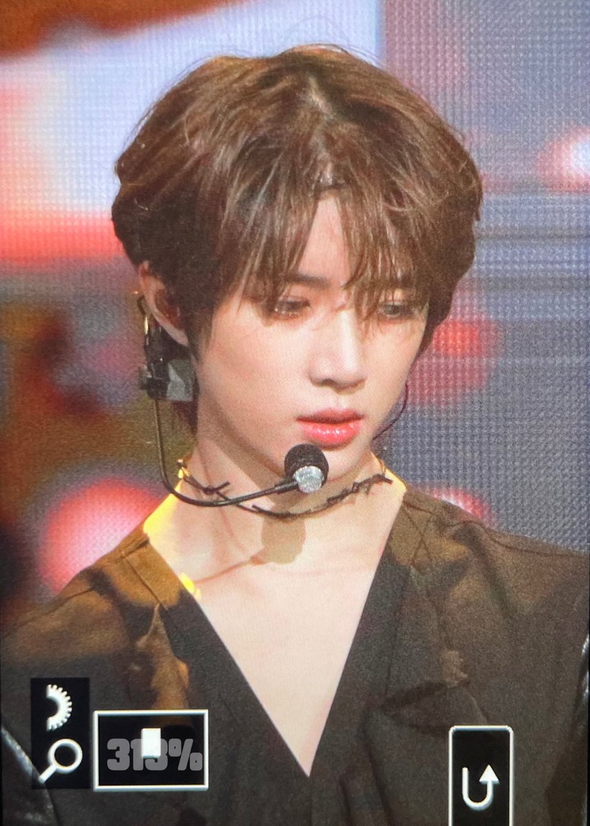 221216 가요대축제 🍒🧸

#범규   #BEOMGYU
#TXT_BEOMGYU  #TXT_범규
#TXT   #TOMORROW_X_TOGETHER