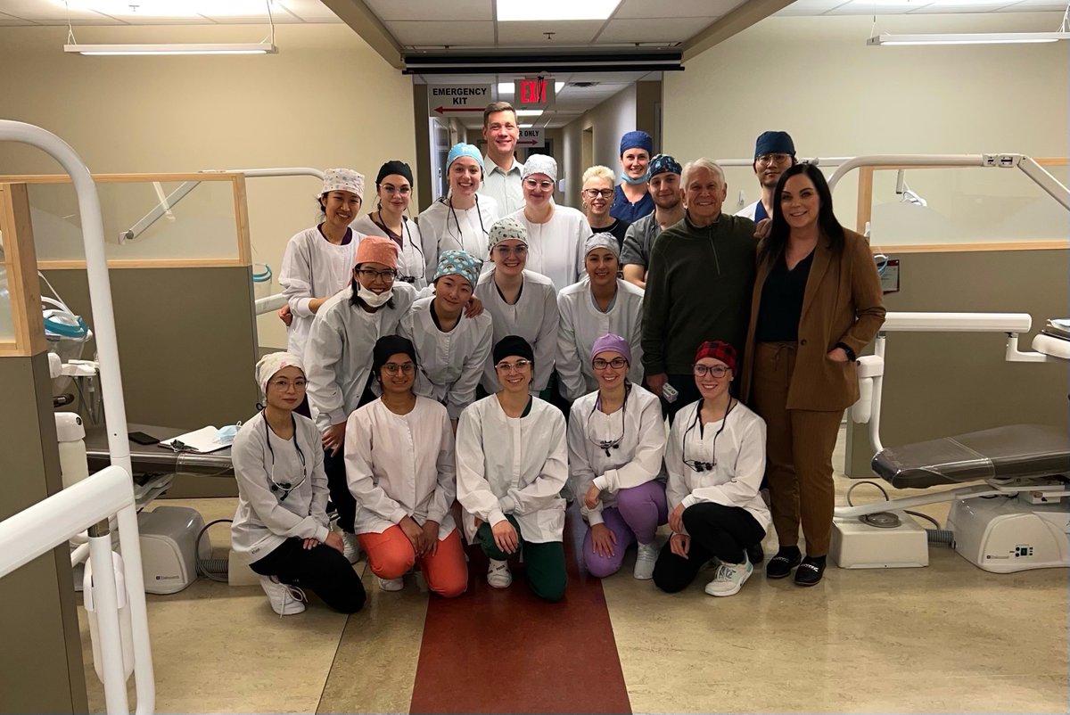 It was a pleasure to have Mayor @kenboshcoff  tour our Dental Clinic!

The Mayor met our year three Dental Hygiene students and wished them well in their future careers! It is always exciting to meet city officials and share the work we provide to the community.