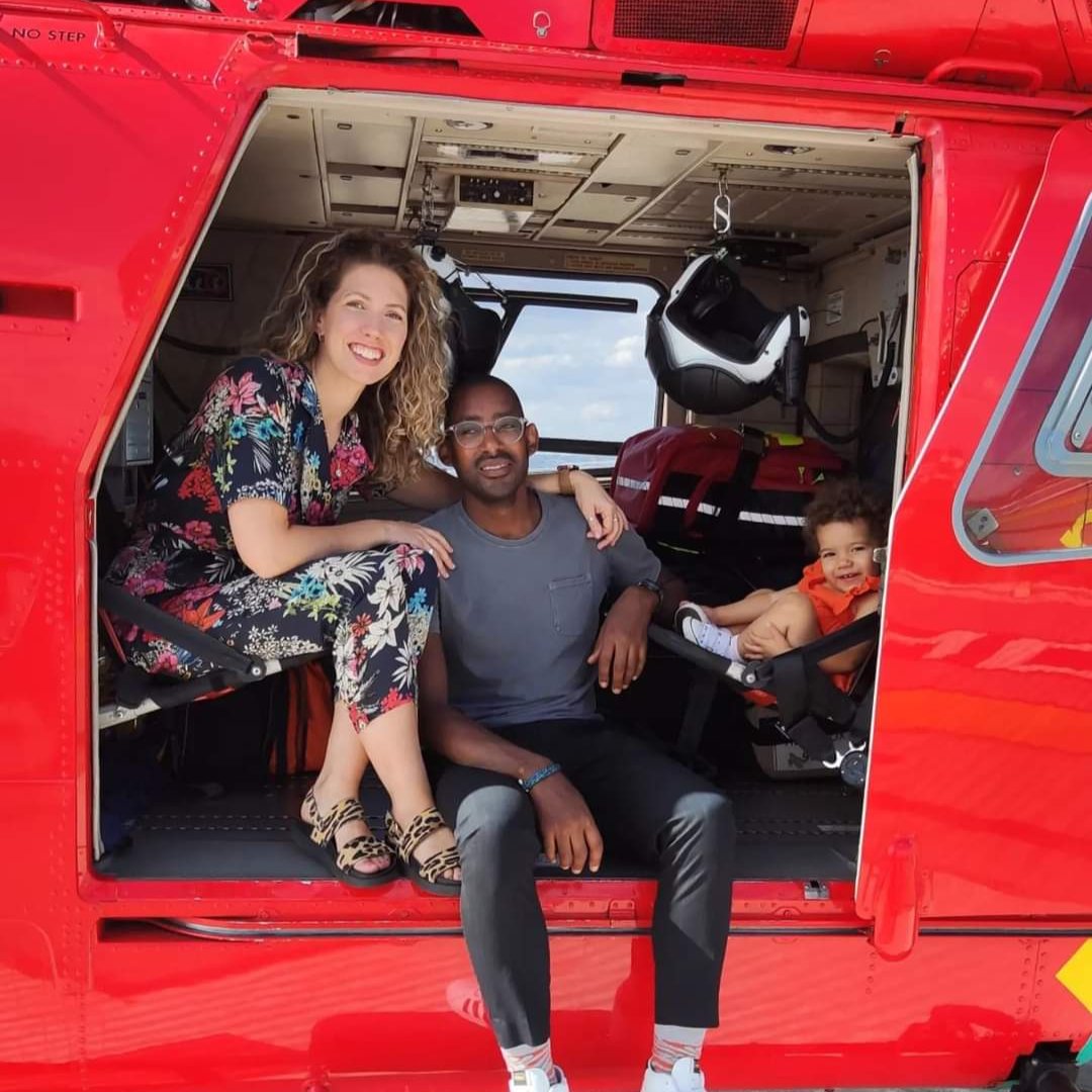 LDNairamb's tweet photo. In June 2020, Leon and his partner Sarah had just finished their dinner.  

Five months pregnant with their first child at the time, Sarah will never forget that evening.  

While relaxing watching telly, Leon’s leg started hurting. Then, he went into cardiac arrest. https://t.co/Byzsvk46BU