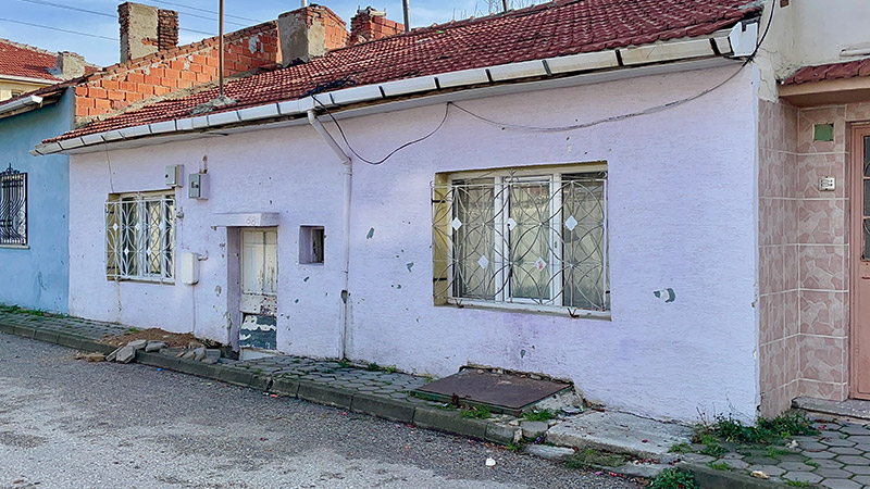 Eskişehir'de altı yaşındaki çocuk, yetersiz beslenme nedeniyle yaşamını yitirdi
t24.com.tr/haber/eskisehi…