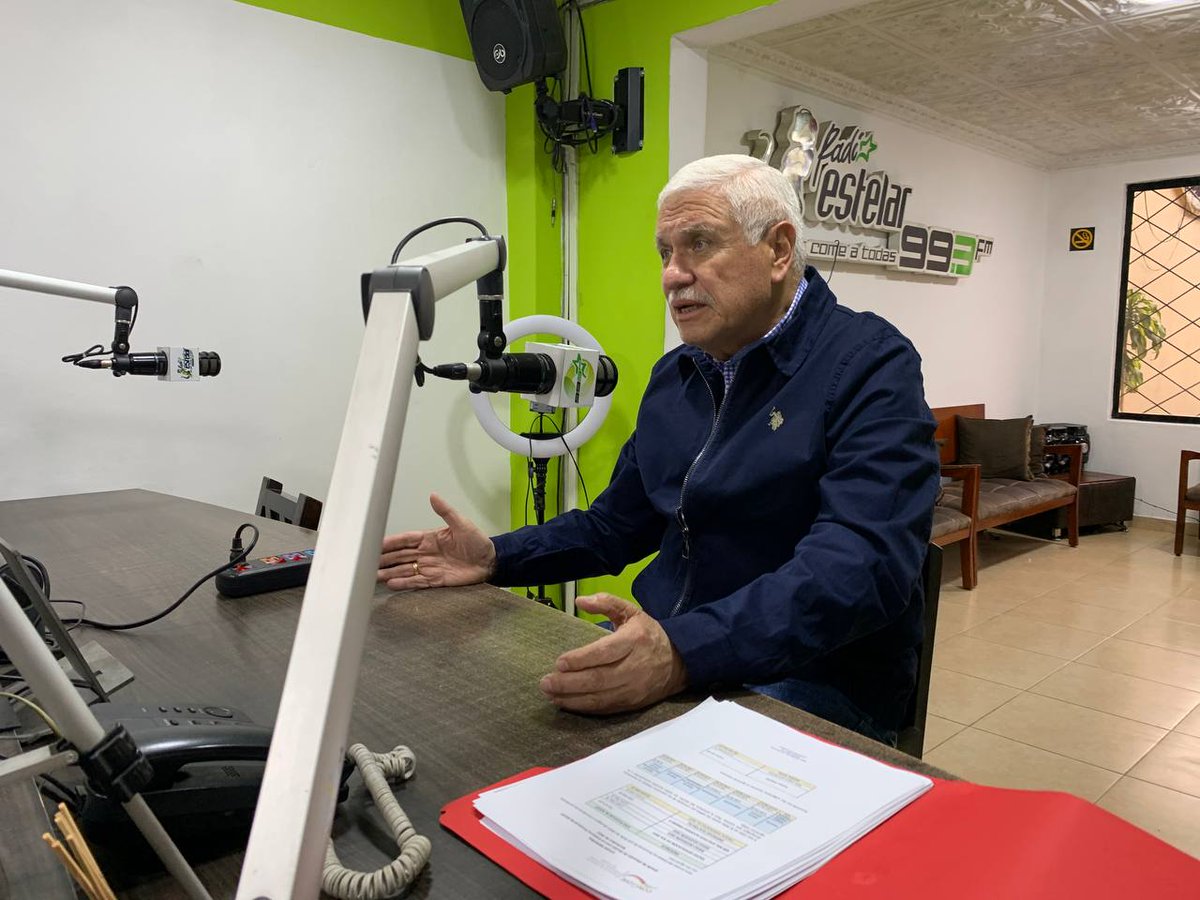 MarceloHCabrera's tweet photo. Las obras que hemos realizado anteriormente en la Alcaldía de #CuencaEc y en la Prefectura son visibles. Tenemos la experiencia para ejecutar nuevas obras, con recursos propios y gestionando fondos internacionales. #NoticieroEstelar
#RescatemosElAzuay https://t.co/2MopbtcINK