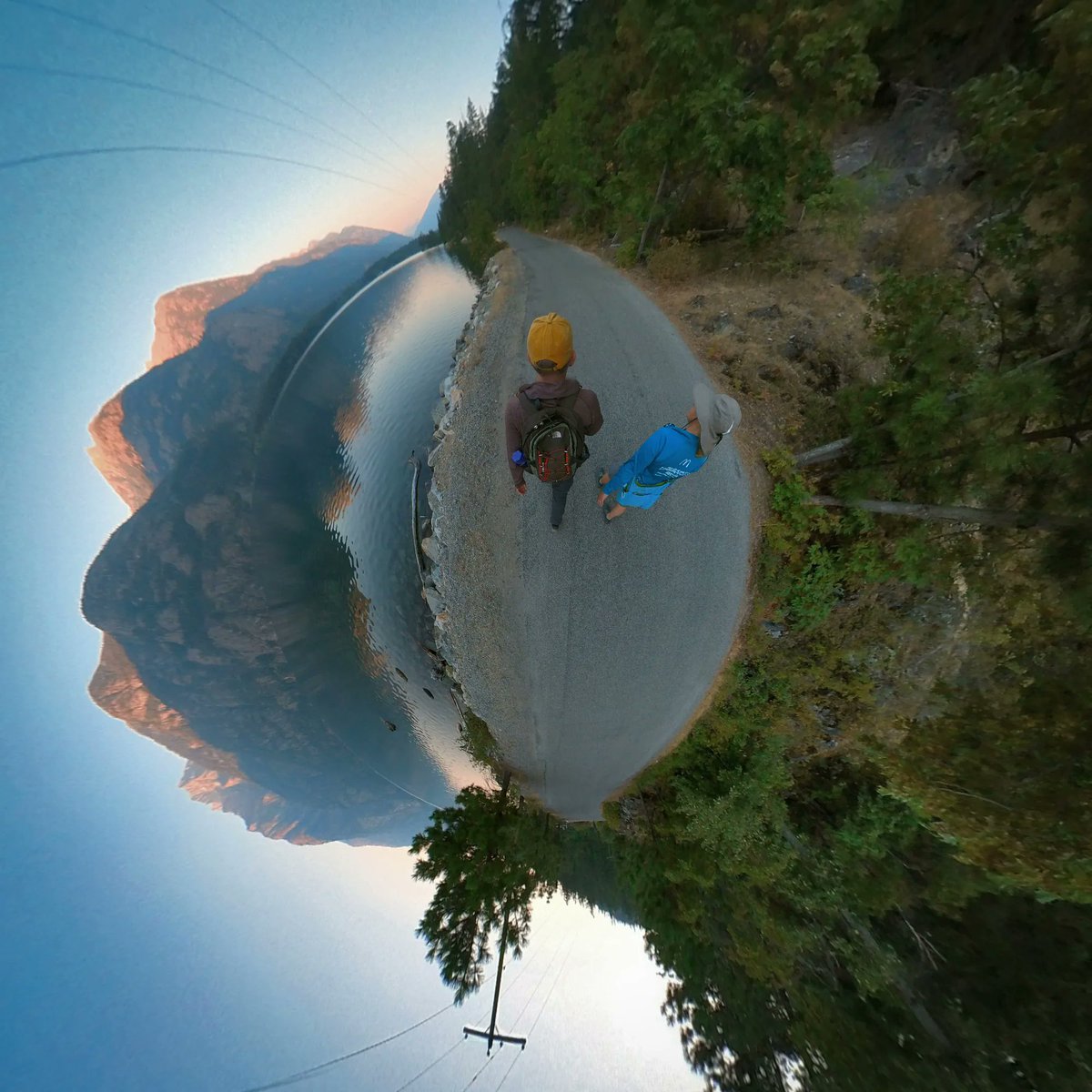 SouthernMinnGuy's tweet photo. Stehekin Valley (Chelan County, Wash., USA; traditional territory of the Chelan, Yakama, Okanagan, Colville, Cayuse, Umatilla and Walla Walla nations) ~ Original 360° pics @ https://t.co/d1z7oqbQbi #tinyplanet #VisitWA #ExploreWA #TruetoNature #Stehekin #LakeChelan https://t.co/4yMQDUEBFP