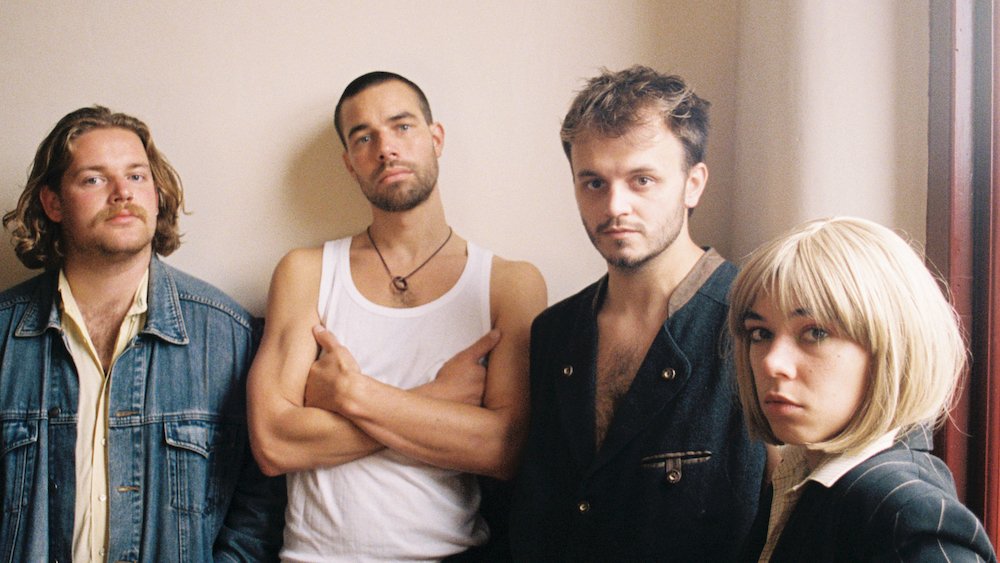 Hard Of Hearing Magazine (@hardofhearingmu) on Twitter photo A Year As @divorce_hq š„¹
The Nottingham band have gone from zero to one hundred this year. Fresh of the release of their debut EP on <a href="/HandInHive/">Hand In Hive</a> - they report back to us.
Read More: hardofhearingmusic.com/2022/12/15/202⦠A Year As @divorce_hq š„¹
The Nottingham band have gone from zero to one hundred this year. Fresh of the release of their debut EP on <a href="/HandInHive/">Hand In Hive</a> - they report back to us.
Read More: hardofhearingmusic.com/2022/12/15/202ā¦