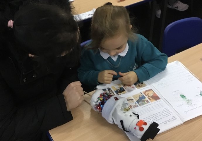 amy parsons tweet media