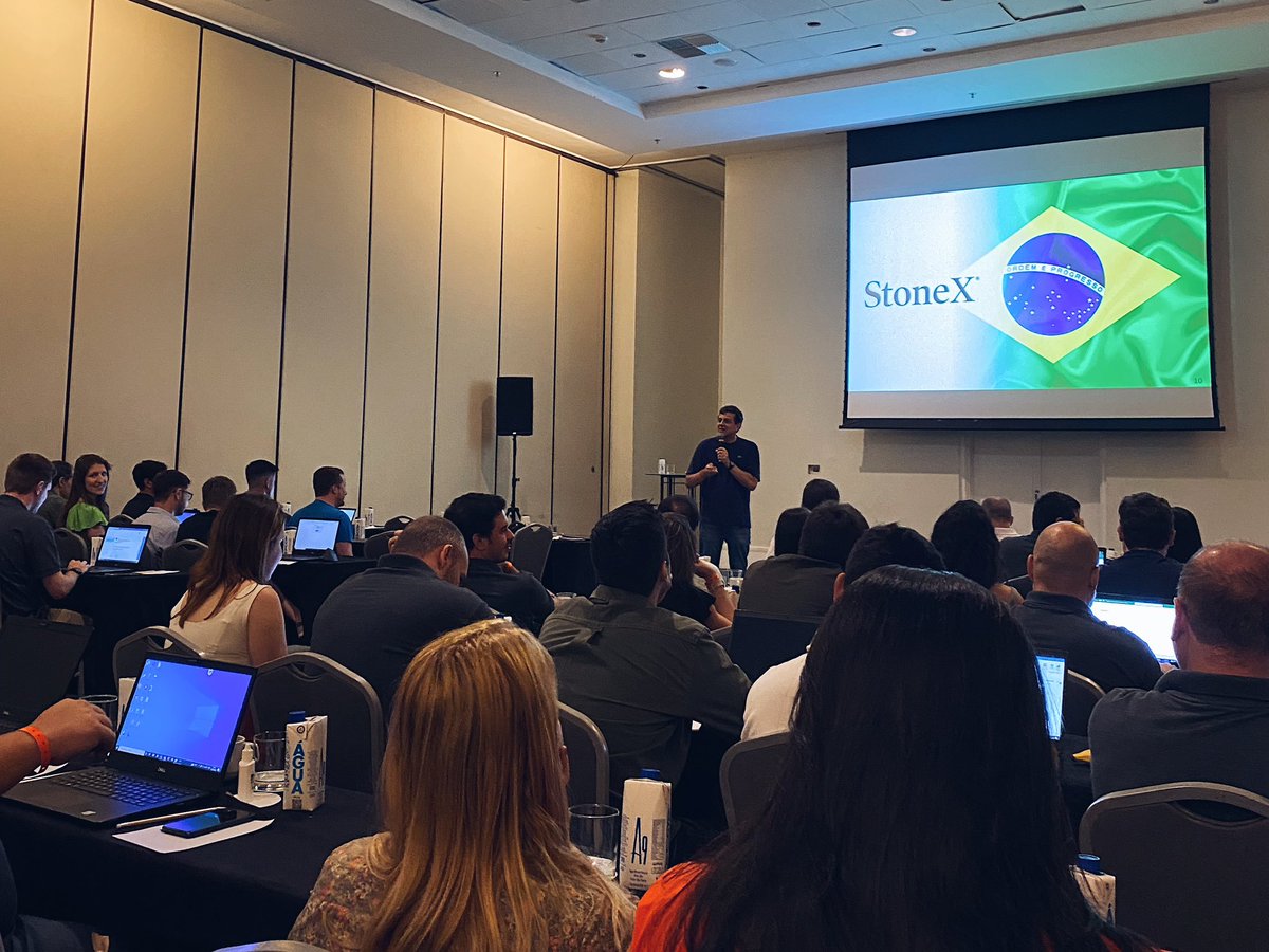 Nesta sexta-feira, todas as unidades de negócios e representantes dos escritórios da <a href="/StoneX_Brasil/">StoneX Brasil</a> se reúnem para traçar novas metas para 2023.