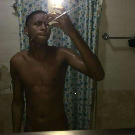 WilliamStiwar's tweet photo. your skinny big dick😜😋😣 https://t.co/jYHuPzx2tx