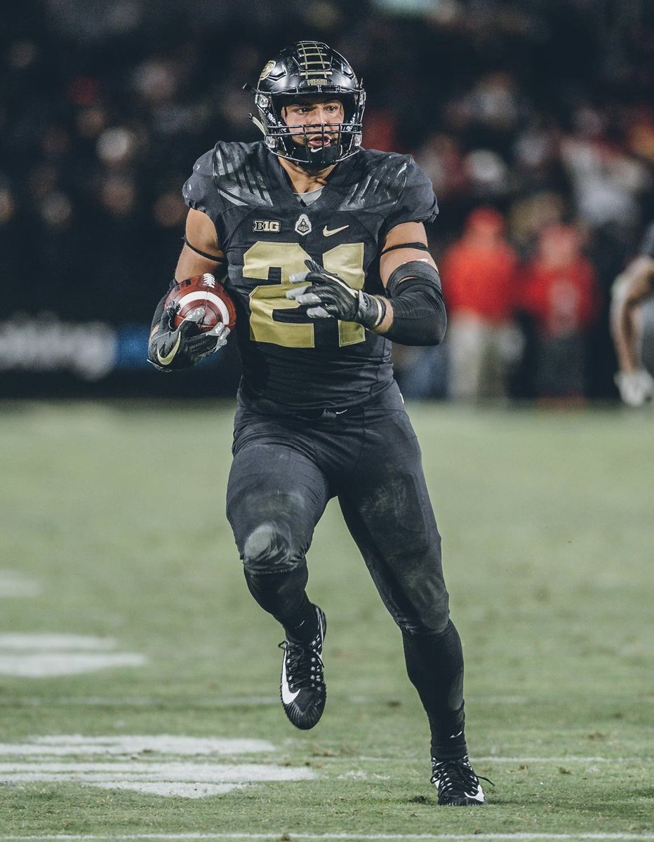 Hey Boilers, how about a vote for our own Markus Bailey to be a Pro Bowler! #ProBowlVote <a href="/mb_boiler21/">Markus Bailey</a>