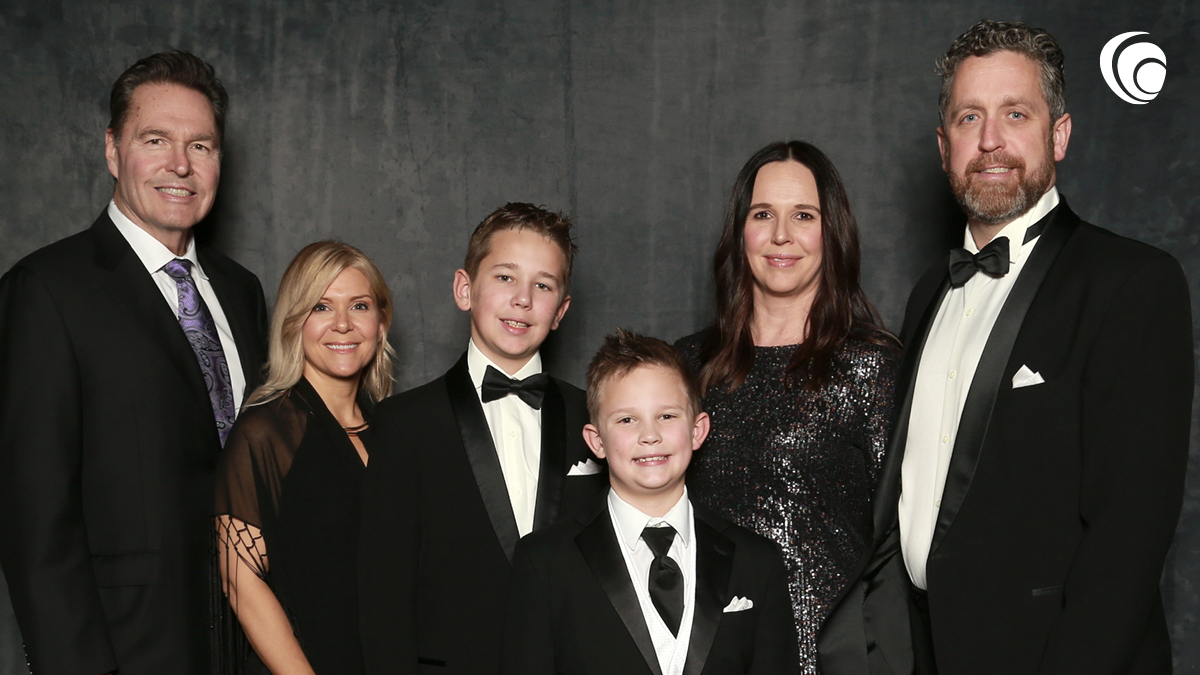bakertillycan's tweet photo. Gala for good. Recently, #BakerTillyRSG celebrated the return of the #SnowflakeGala. As table #sponsors of this black-tie #charity event, the firm showed its support for @StolleryKids helping to advance #healthcare for #children across #WesternCanada. https://t.co/K9cEpUIfqd