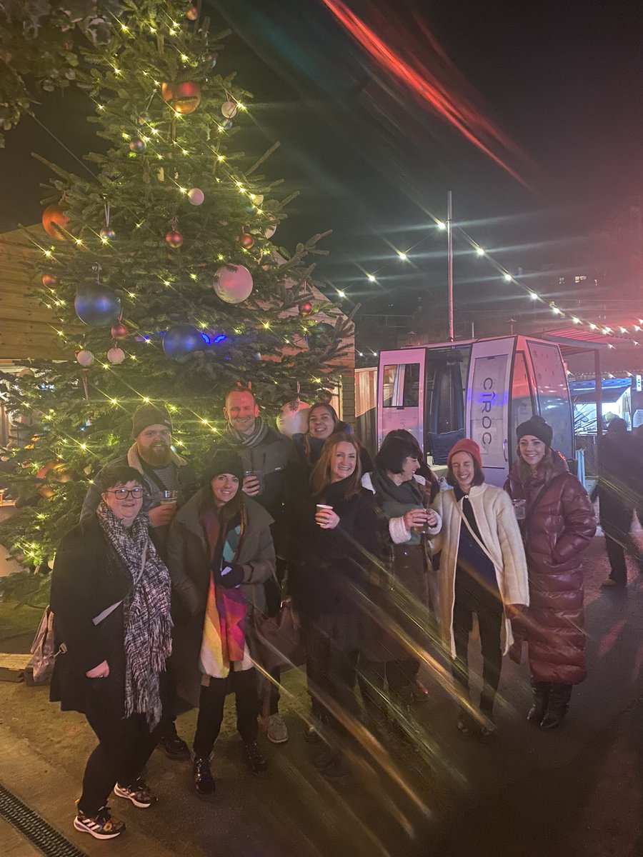 thebeckleeds's tweet photo. Community, Health & Prevention Team!🎄#xmasdo #chowdownleeds https://t.co/kwJUysXClh