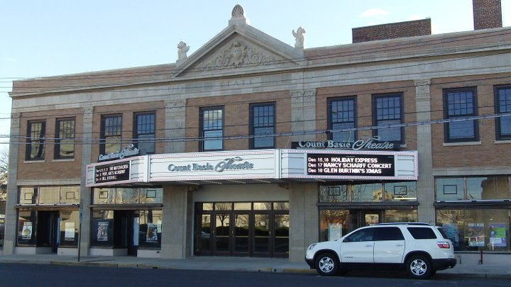 New LHAT Job Bank Listing: Director of Community Engagement @ Count Basie Center for the Arts in Red Bank, NJ. buff.ly/3uXGskY See all job listings at buff.ly/3RD53UJ. #CountBasieCenter #historictheater #historictheatre #historicoperahouse #joblisting #newjob
